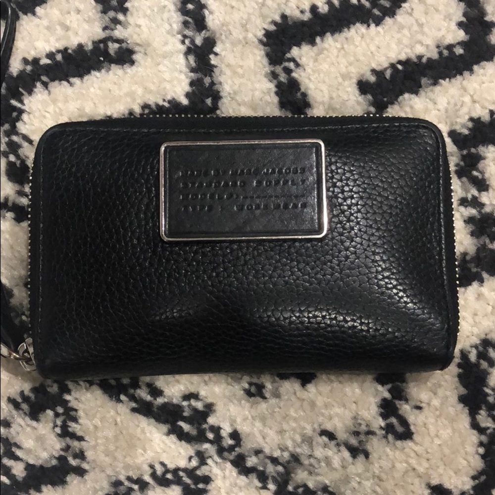 Marc by Marc Jacobs black leather ziparound wallet